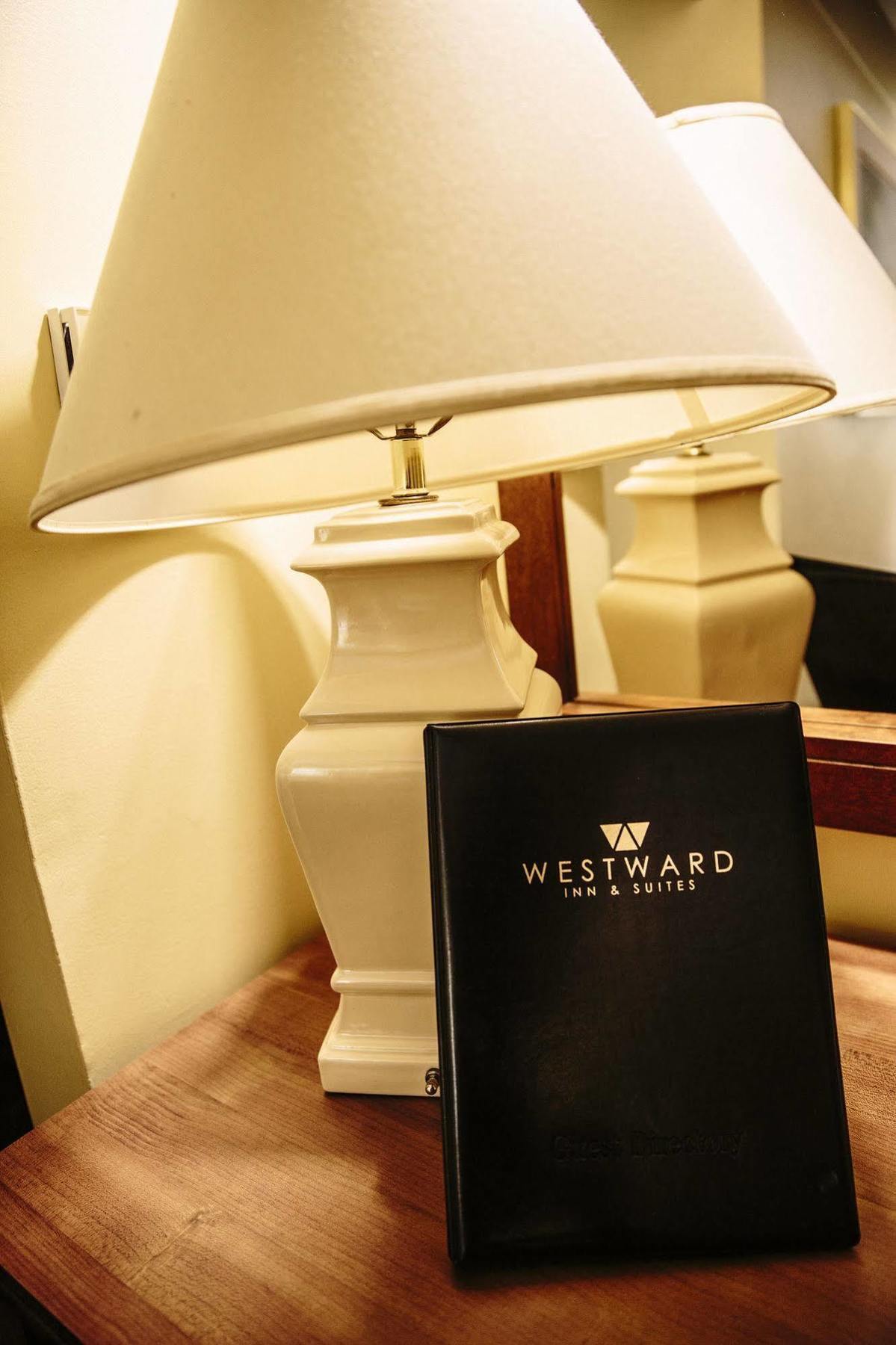 Westward Inn & Suites Distrito de Distrito de Langley Exterior foto